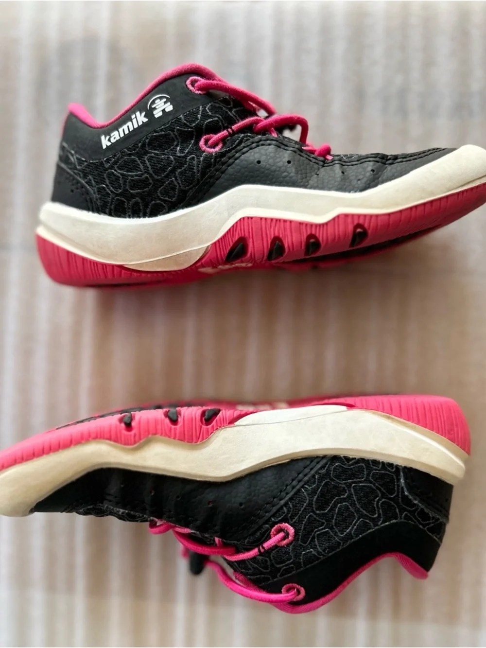 Kamik Fundy Charcoal Pink Adjustable Bungee Lacing Bumper Toe Sneaker Size 9 T - Picture 5 of 8